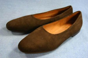 THE GAP WOMENS BROWN SUEDE FLATS SHOES 8 M MINT