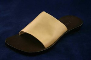 ANN TAYLOR WOMENS TAN LEATHER SLIDE SANDALS 6 M MINT