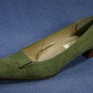 TALBOTS WOMENS GREEN LEATHER LOW HEEL PUMPS 9 N