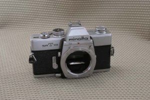 MINOLTA SRT 101 Body 35mm Film Camera for PARTS/REPAIR