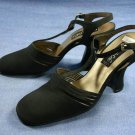 KENNETH COLE NEW YORK BLACK T-STRAP PUMPS 10 AA NEW