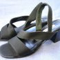 ANN TAYLOR BLACK FABRIC WOMENS  SANDALS 7 M MINT