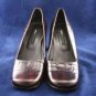 DKNY WOMENS BRN CROCO LEATHER DOLL TOE PUMPS 8 M MINT