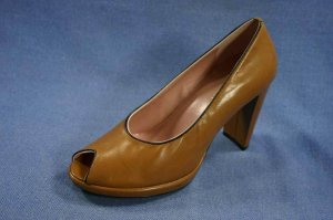 NINE WEST EXTREME BROWN  PEEP TOE PLATFORM PUMPS 8 M