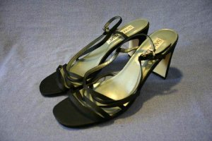 SAM & LIBBY BLACK STRAPPY HIGH HEEL HEELS 10 M NEW