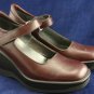 KENNETH COLE BURGUNDY WEDGE PLATFORM MJ PUMPS 10 M