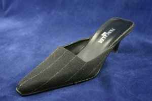 PANCALDI WOMENS BLACK WOOL MULES PUMPS 8 B $395 MINT