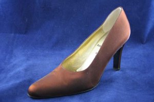 BRUNO MAGLI WOMENS BRN SATIN HIGH HEEL PUMPS 5.5 B MINT