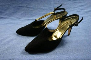 ROBERTO NOGUERON COUTURE BLK/GOLD SLINGBACKS PUMPS 8.5
