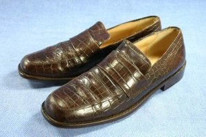 ANN TAYLOR BROWN CROCO LEATHER LOAFERS SIZE 6 M ITALY
