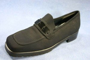 STUART WEITZMAN WOMENS BLACK FABRIC LOAFERS SHOES 7.5 M