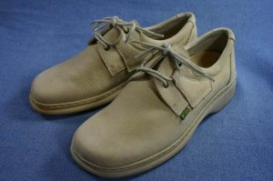 HELLE ROMU'S BONE LEATHER WOMENS WALKING SHOES 36/6 M