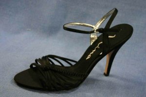NINA BLACK SATIN STRAPPY HIGH HEEL EVENING SHOES 9.5 M