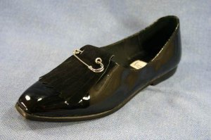 KENNETH COLE WOMENS BLACK PATENT FLATS SHOES 6 B MINT