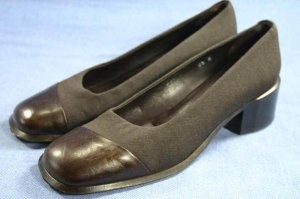 JOAN & DAVID WOMENS BROWN WOOL & LEATHER PUMPS 8.5 M