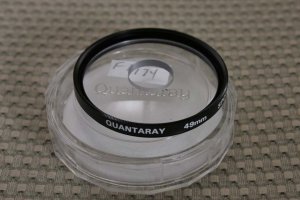 QUANTARAY AUTH 49mm CENTER SPOT LENS FILTER MINT F1174