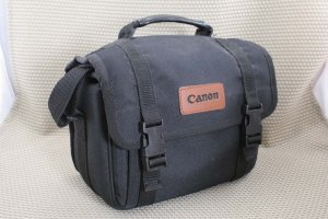 CANON AUTH BLK SLR DIGITAL CAMERA GADGET BAG MINT