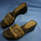 GIANNI BINI WOMENS WOOD WEDGE TAN SLIDE SANDAL 8 M