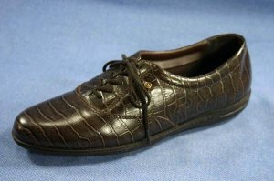 EASY SPIRIT BROWN CROCO LEATHER WALKING SHOE OXFORD 7.5