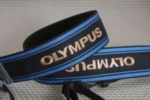 VTG CLOTH EMBROIDERED CAMERA STRAP HIPPIE OLYMPUS OM