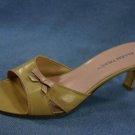 ELLEN TRACY BEIGE & PINK SLIDE PUMPS HEELS 10 B MINT