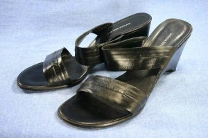 BANANA REPUBLIC HIGH WEDGE SOLE SLIDE SANDALS/SHOES 11