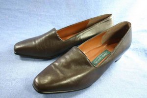 EASY SPIRIT WOMENS BROWN LEATHER LOW HEEL PUMPS 12 B