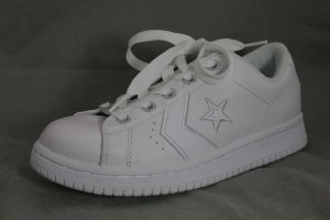 CONVERSE WOMENS WHITE LEATHER ALL STAR SNEAKERS 6.5 M
