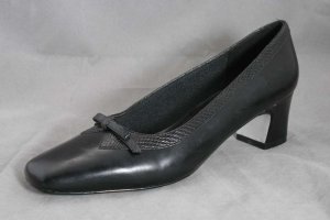 LIFE STRIDE WOMENS BLK MID HEEL PUMPS 6.5 M MINT