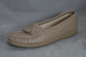 SAS WOMENS TAUPE LEATHER HANDSEWN LOAFERS 7 S MINT