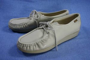 SAS BEIGE LEATHER HANDSEWN OXFORDS/WALKING SHOES 10 N