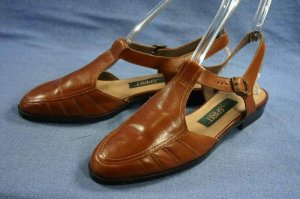 EASY SPIRIT BROWN LEATHER WALKING SANDALS 7 B MINT