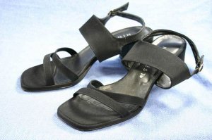 NINE WEST BLACK FABRIC MID HEEL DRESS SANDALS 7.5 M