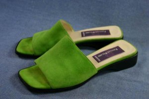 PHYLLIS POLAND GREEN SUEDE SLIDES FLATS SANDALS 7 B