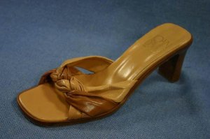 JOAN & DAVID 2-TONE BROWN LEATHER SLIDE SANDALS 6 M