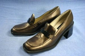 KENNETH COLE REACTION WOMENS Bronze Loafers 8 M NEW