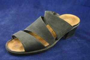 NAOT WOMENS BLACK LEATHER SLIDE SANDALS 36/5 M