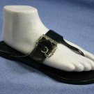 SAKS FIFTH AVENUE BLACK LEATHER THONG SANDALS 9 B