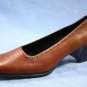 AEROSOLES WOMENS BROWN LEATHER MID HEEL PUMPS 6 B NEW