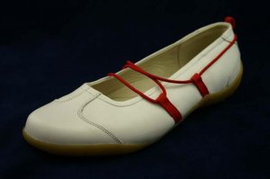 ALL DAY WOMENS WHITE & RED MARY JANE SHOES FLATS 41/10