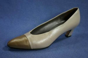 AMALFI FATALE BONE/GOLD LEATHER PUMPS SHOES 9 AAA