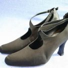 ANN TAYLOR BLACK X-STRAP EVENING PUMPS HEELS 7.5 M NEW