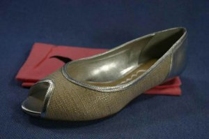 NINA WOMENS LINEN SILVER PEEP TOE FLATS 5.5 M NEW $89