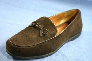 LANDS END WOMENS BROWN SUEDE LOAFERS SHOES 6.5 B