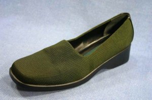 NATURALIZER GREEN FABRIC WEDGE SHOES LOAFERS 8 W MINT