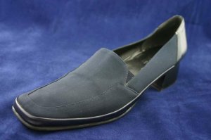 RANGONI WOMENS NAVY FABRIC LOAFERS SHOES 11 AAA MINT