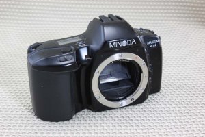 MINOLTA MAXXUM 2xi Film CAMERA BODY FOR PART/REPAIR
