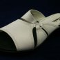 CLARKS WOMENS WHITE LEATHER SLIDE SANDALS 6.5 M EUC