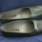 BALLY WOMENS NAVY LEATHER LOW HEEL PUMPS 5.5 B EUC