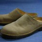 DR MARTENS WOMENS TAN LEATHER CLOGS UK 4 US 6